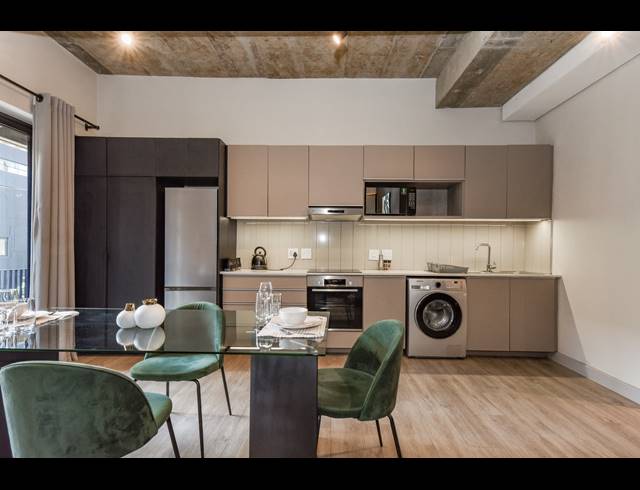 1 BEDROOM APARTMENT FOR SALE IN SANDOWN